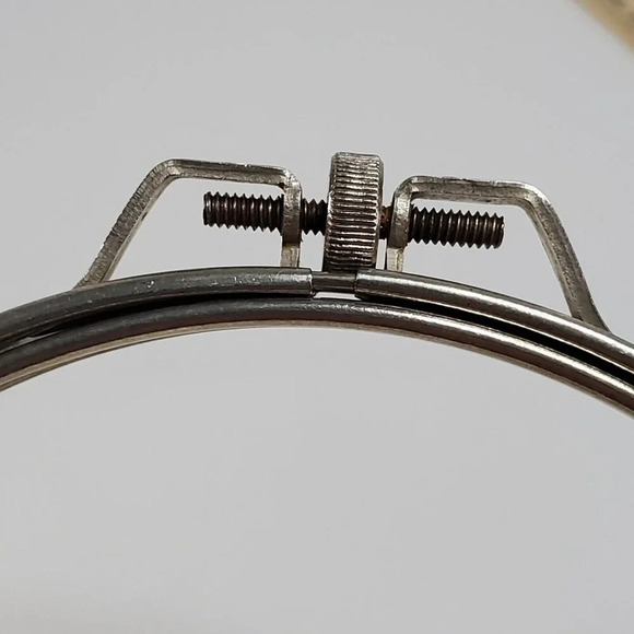 VTG Boye 5” Metal Embroidery Hoop Needle Point Adjustable Screw USA - Picture 9 of 9